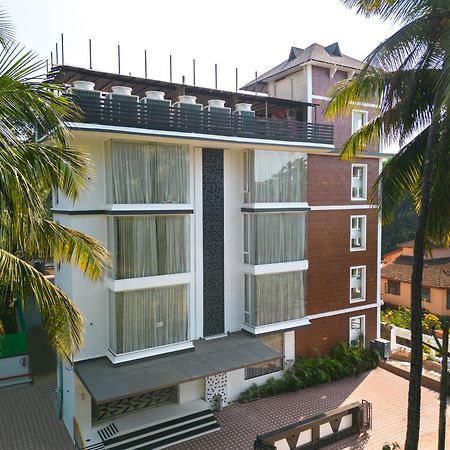 Renest Calangute Goa Hotel Exterior photo